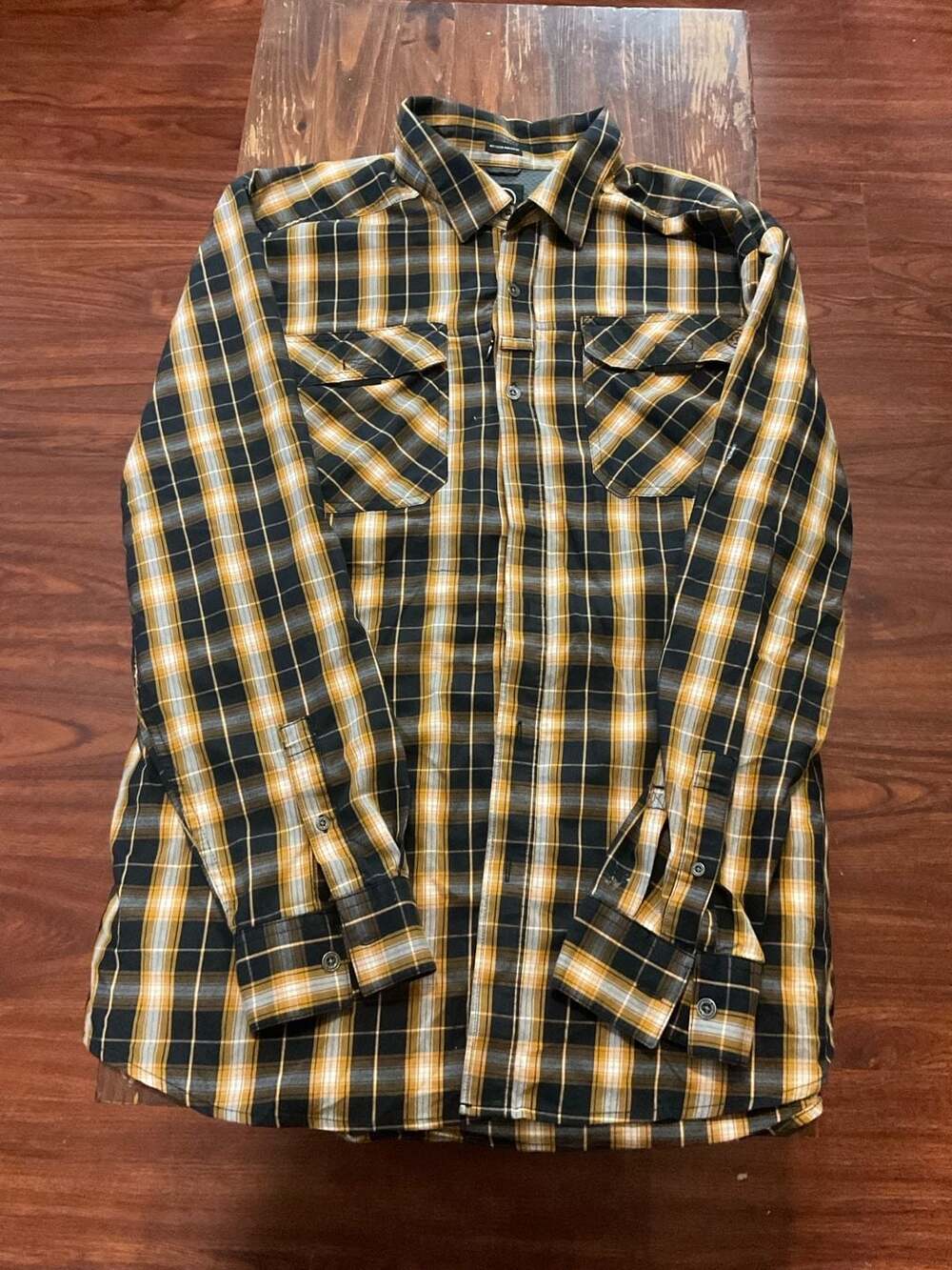 Wrangler ATG Plaid Long Sleeve Button-Down Shirt Size XL Yellow Black